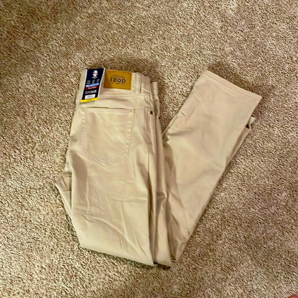 IZOD JEANS